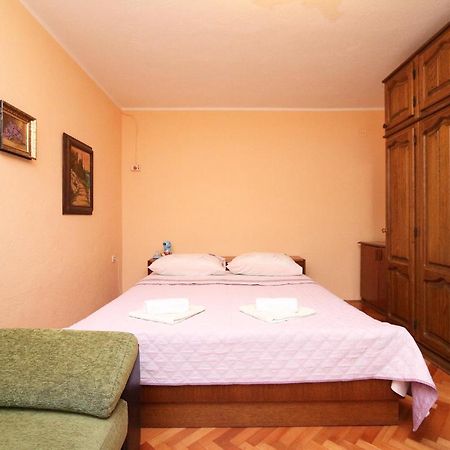 Apartment Marko Макарска Экстерьер фото