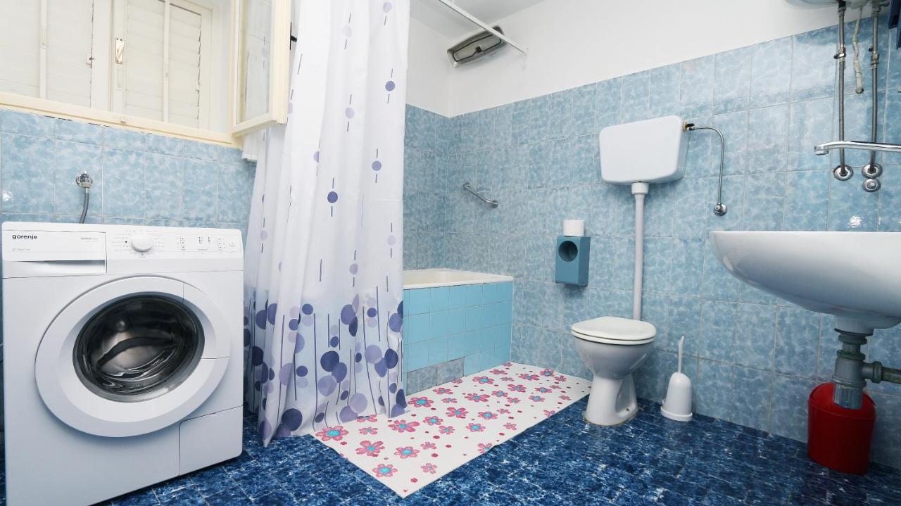 Apartment Marko Макарска Экстерьер фото