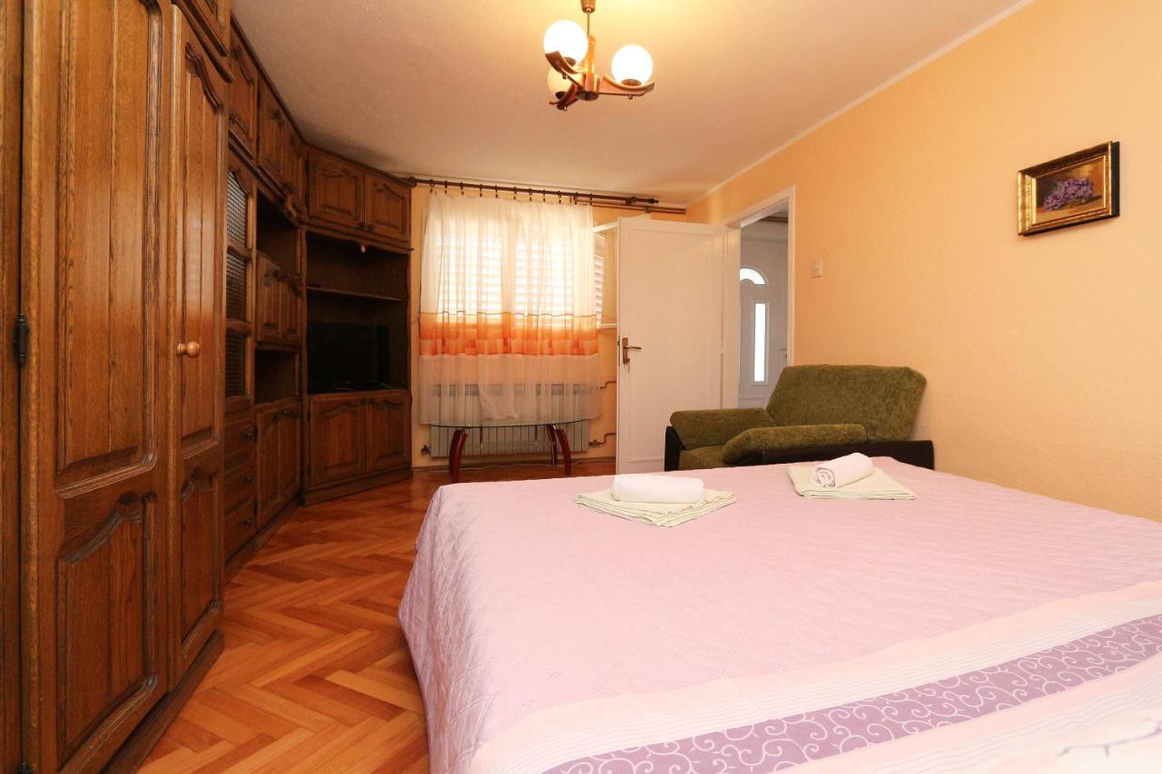 Apartment Marko Макарска Экстерьер фото